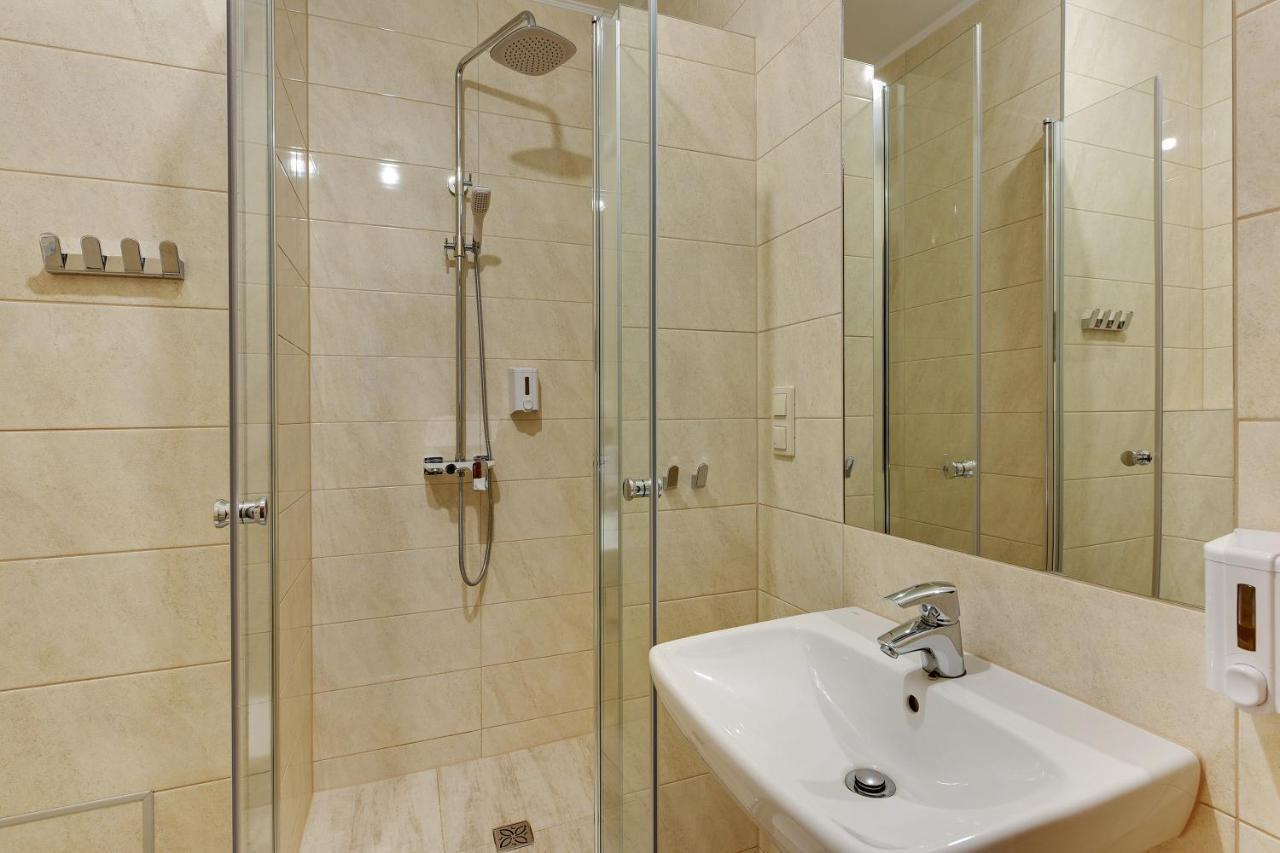 Abak Bed & Breakfast Gdansk Bagian luar foto