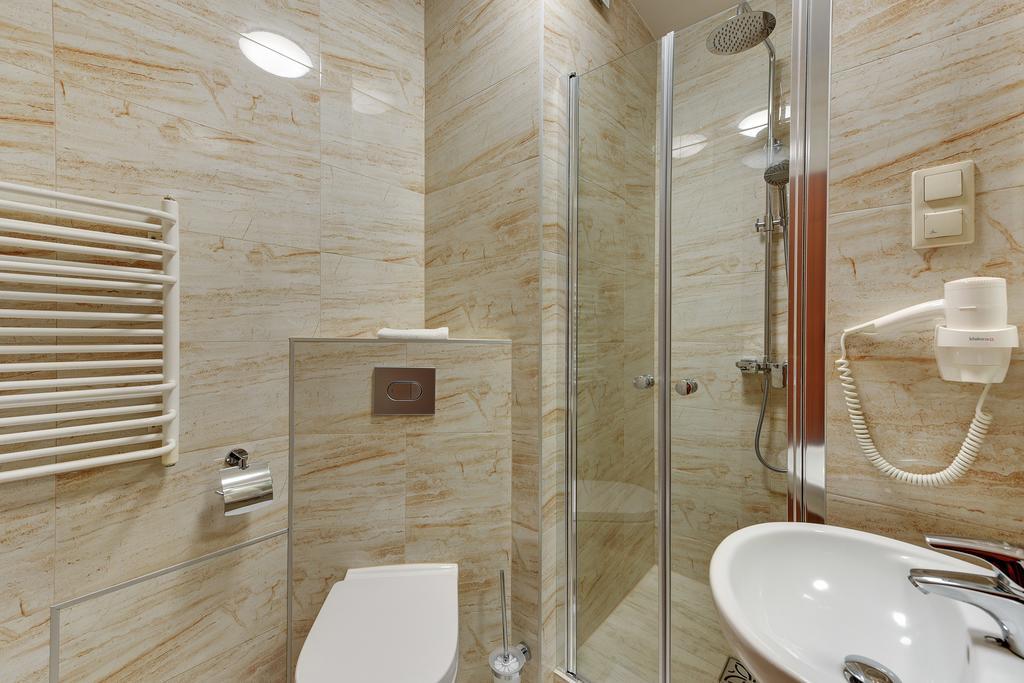 Abak Bed & Breakfast Gdansk Bagian luar foto