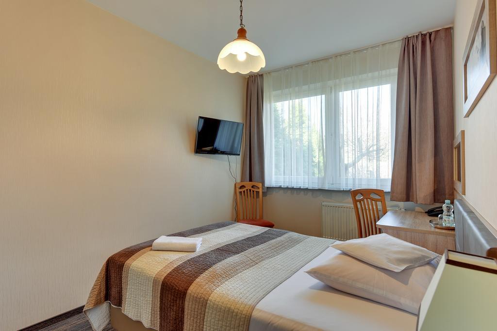 Abak Bed & Breakfast Gdansk Bagian luar foto